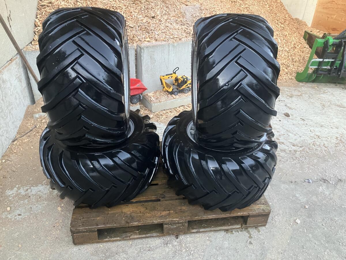 Kompletträder Weidemann 2