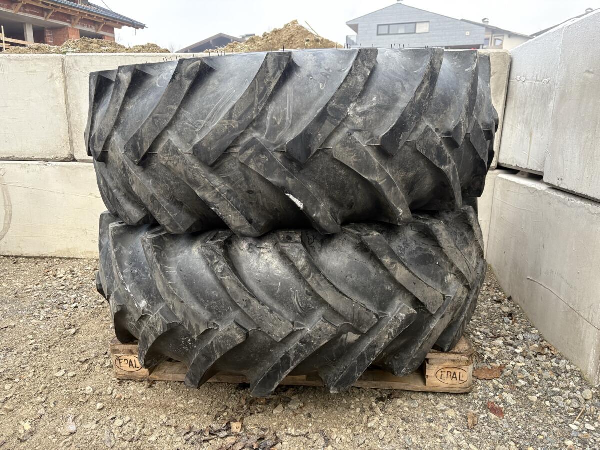 Reifen 18.4-26 Petlas Steyr 8160 vorne 2