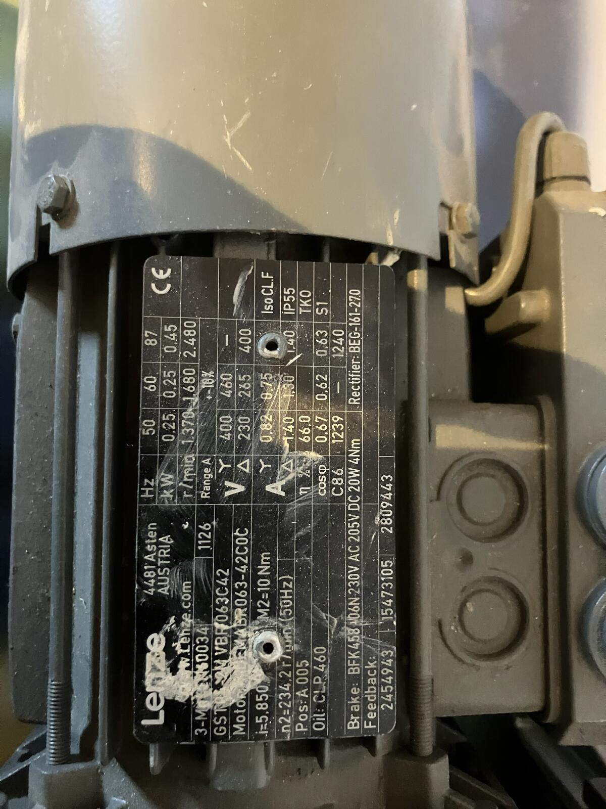 Verkaufe gebrauchten Getriebemotor mit Frequenzumrichter 2