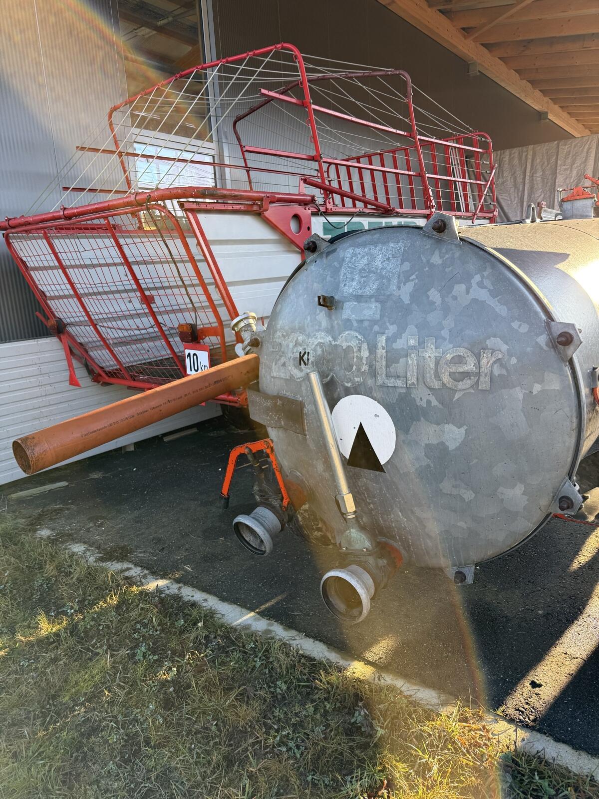 Güllefass Jauchenfass Bauer 2600 3