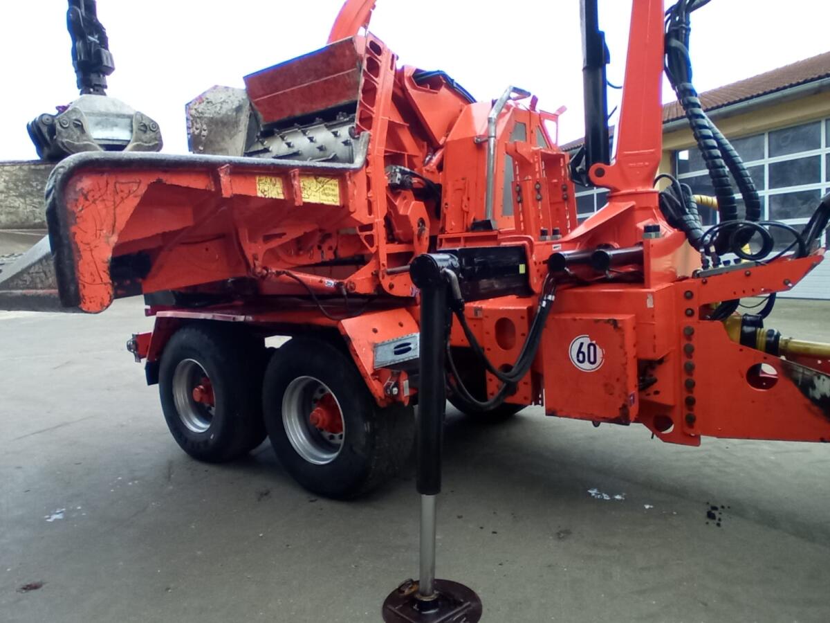 Eschlböck Biber 84 Holzhacker Holzhäcksler Hackschnitzel 2