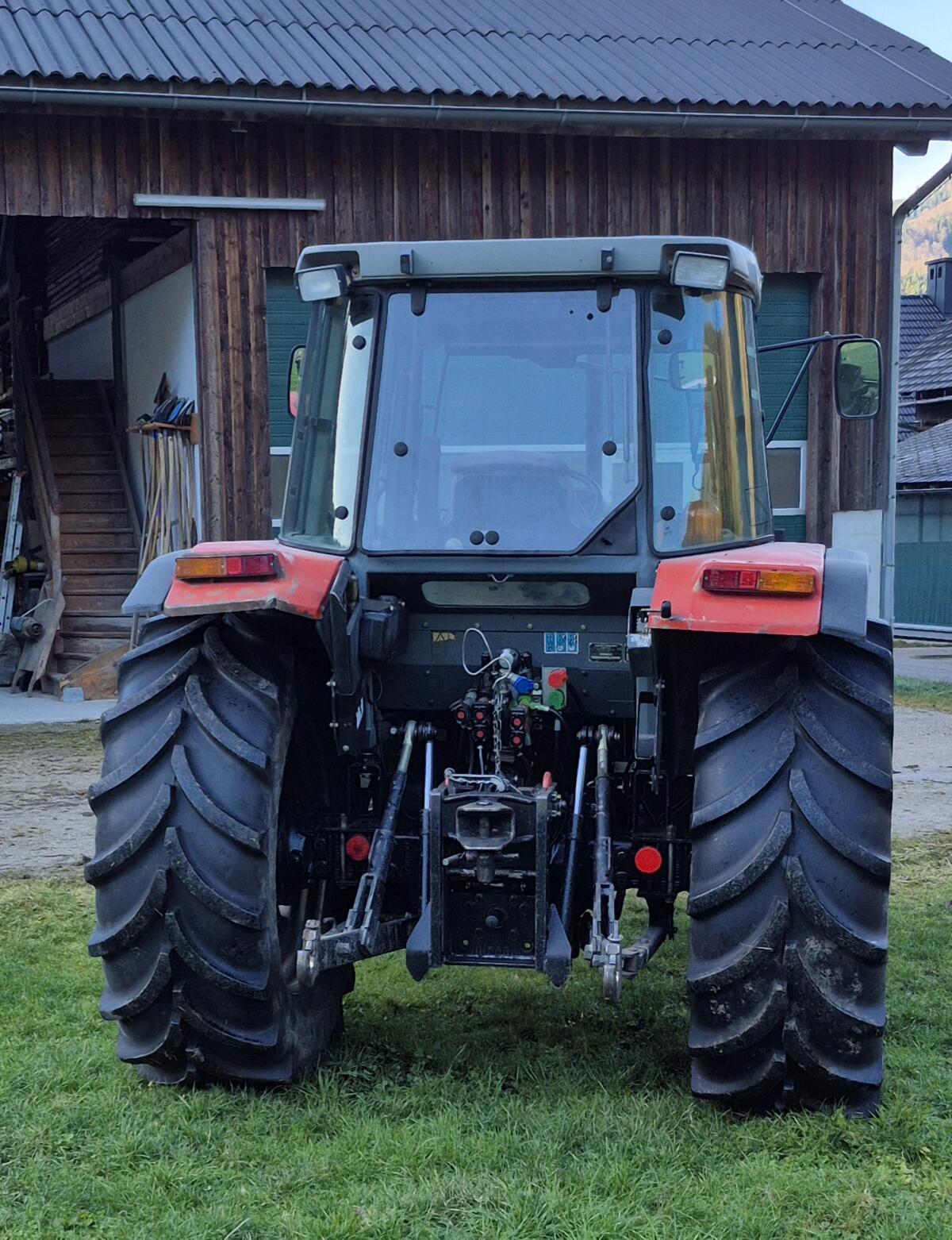 Massey Ferguson 4255 3