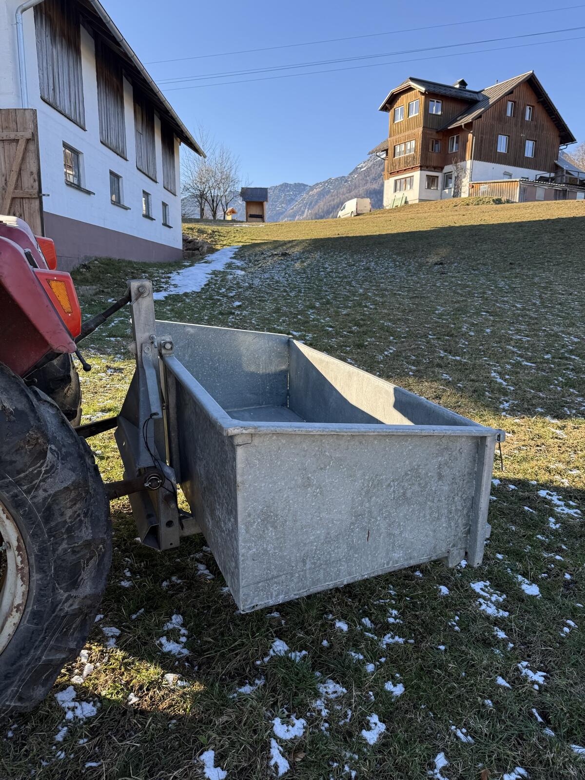 Kippkiste Mechanisch 2