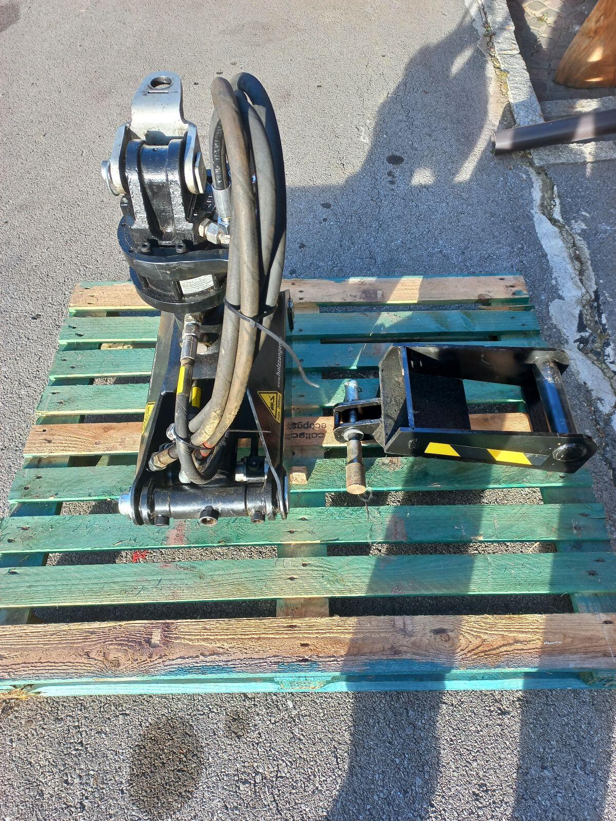 Holzzange Baggeraufnahme 03 2