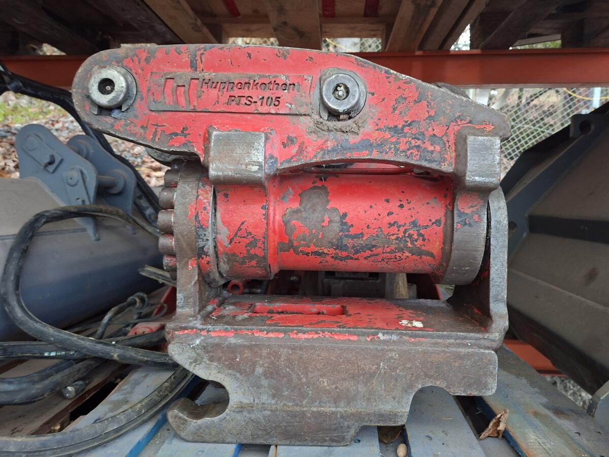 Powertilt Martin PTS105 2