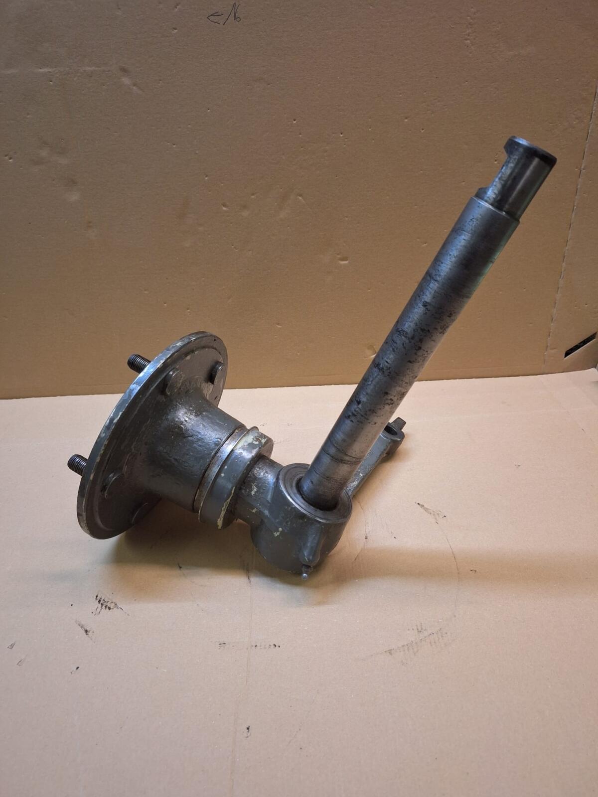 Achsschenkel STEYR Plus 2