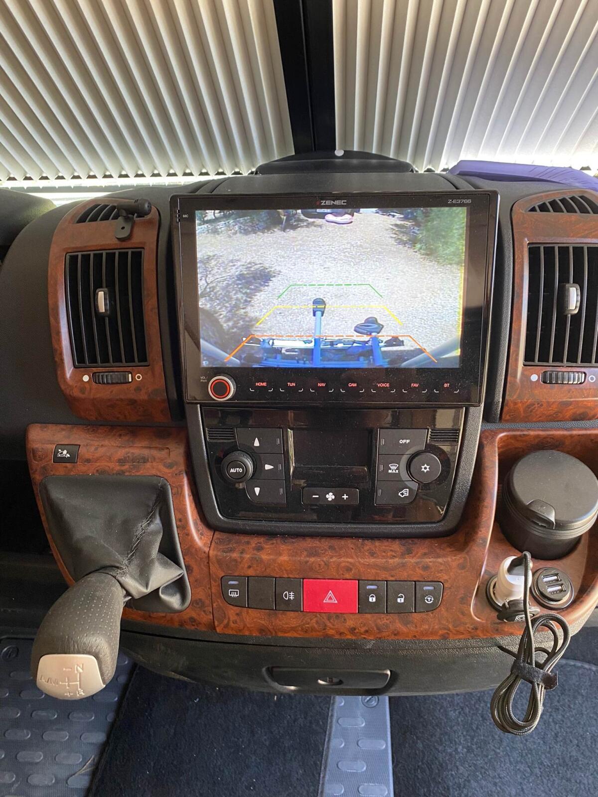 Camper 3,5 t Fiat Cruiser Sport-Line Automat 3