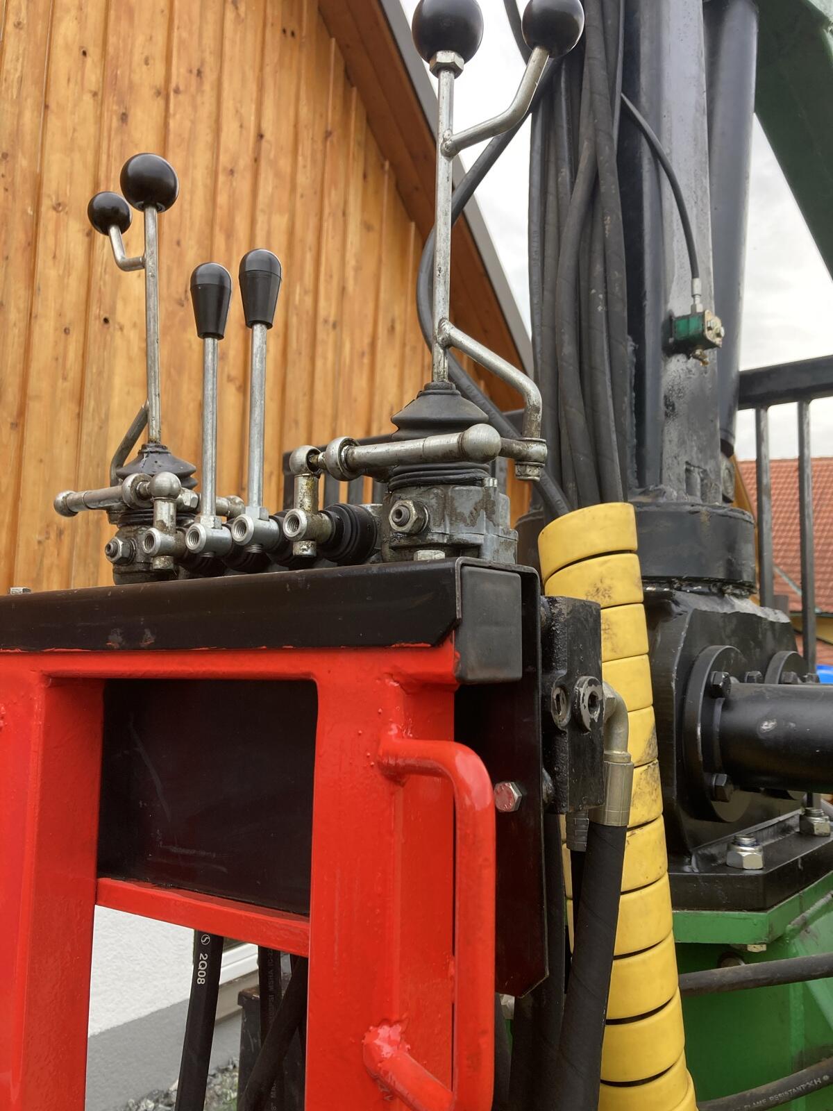 Verkaufe Møre Gripen Maskiner Kranwagen 2