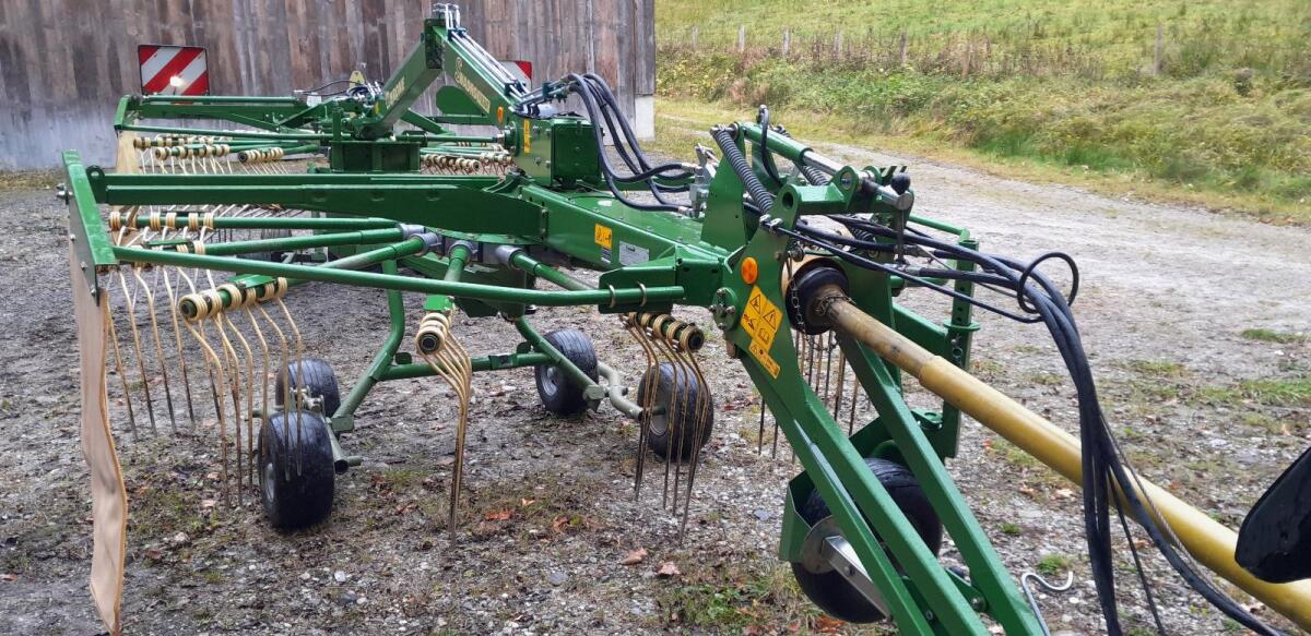 Krone Schwader 710/26T 2