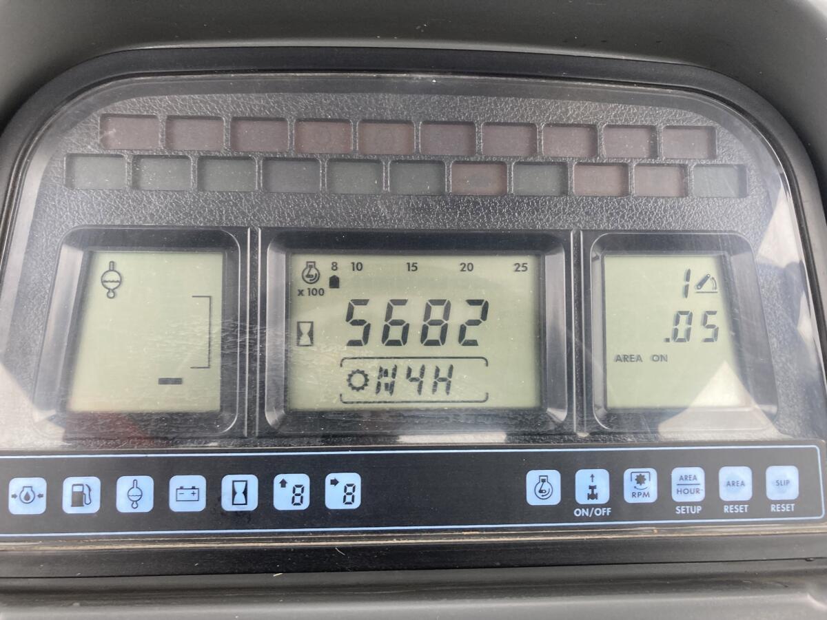 New Holland TS 115 2