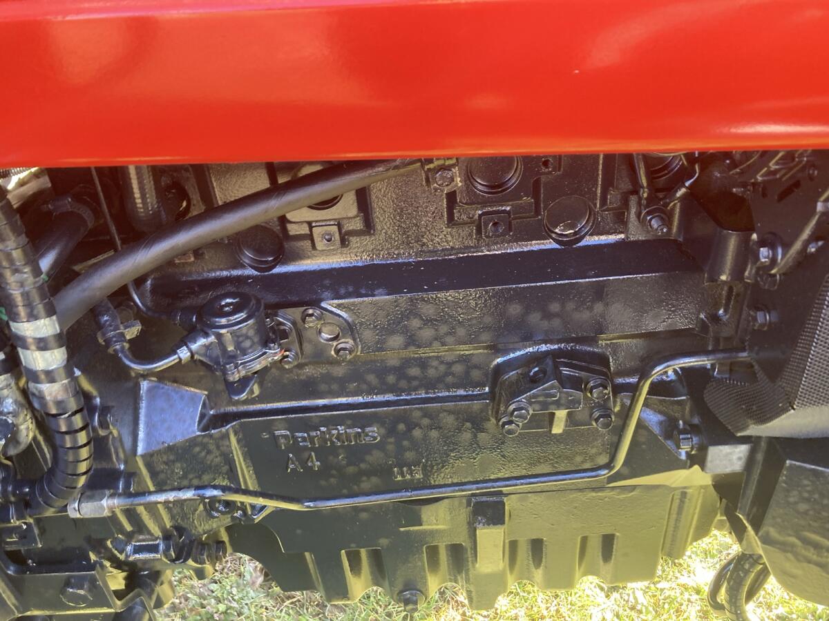 Verkaufe Massey Ferguson 4225 3