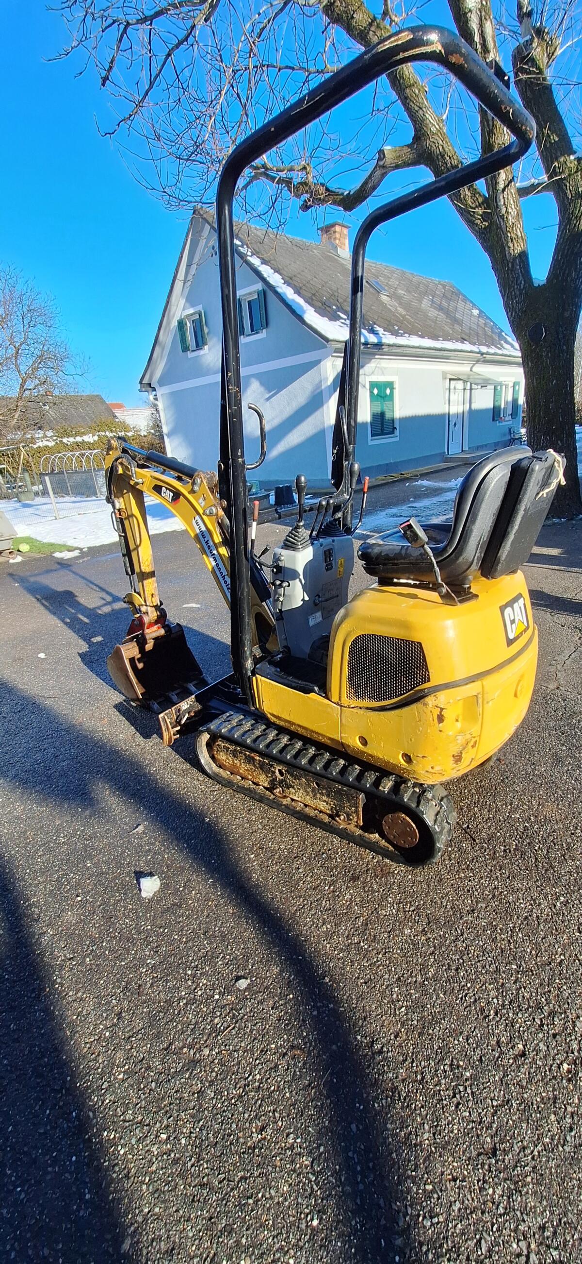 Minibagger Cat 300.9D 2