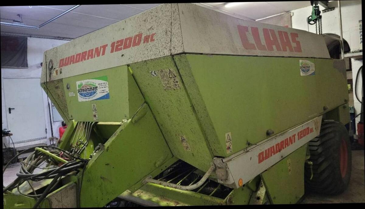 Claas Quadrant 1200 RC 2