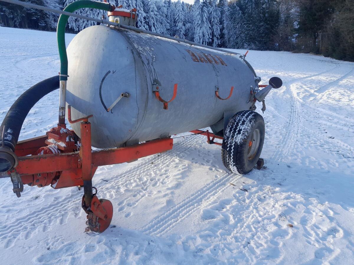 Güllefass Bauer 2600 3