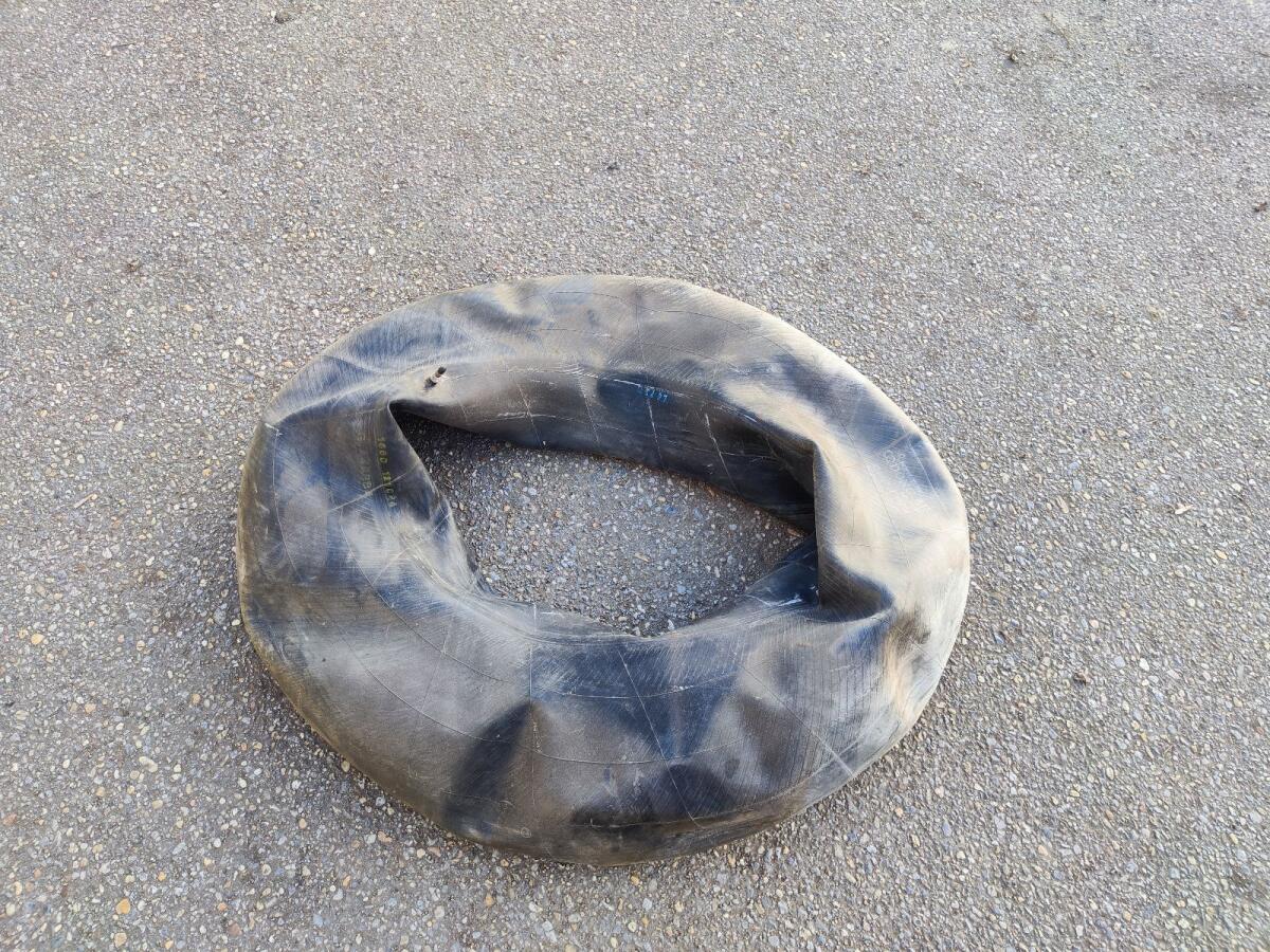 Schlauch für Traktorreifen 420/65R24 3