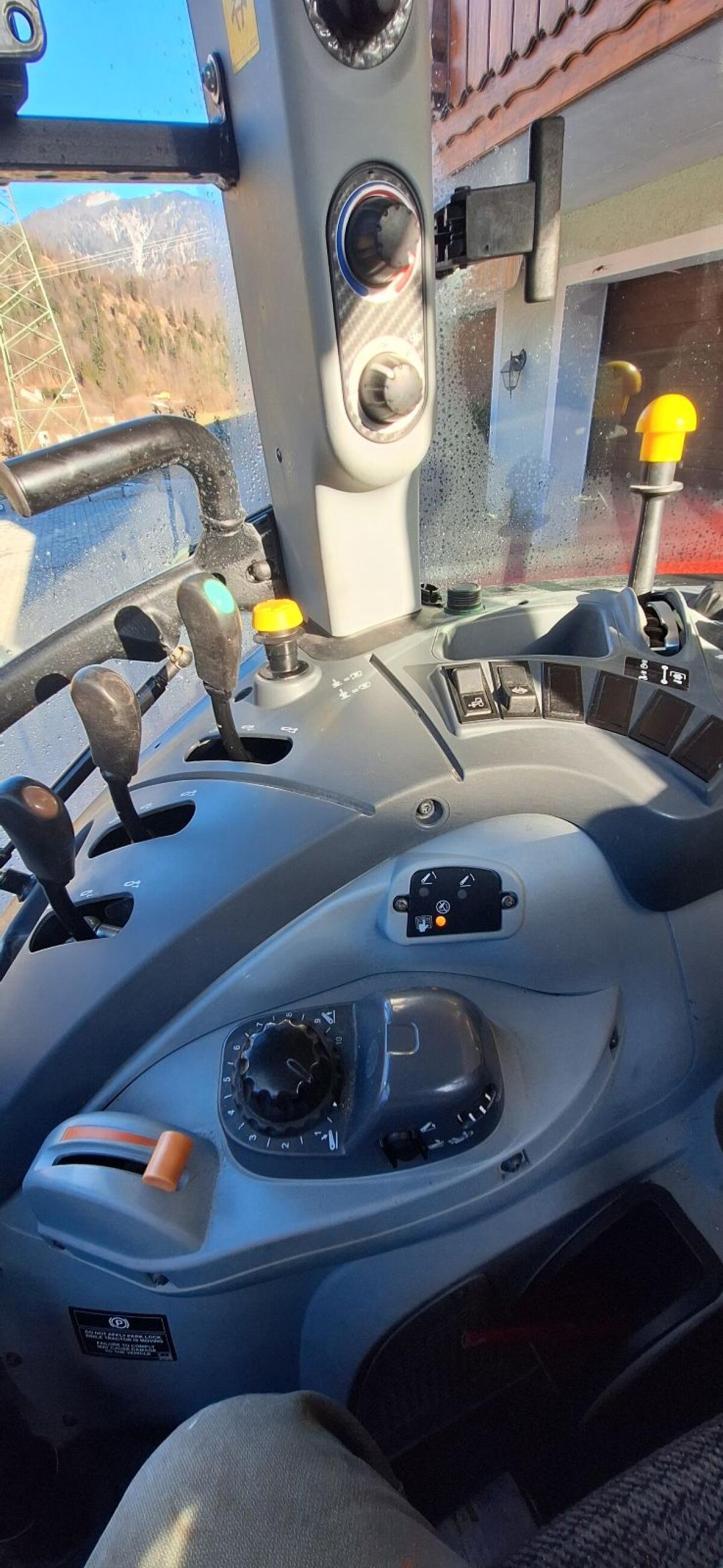 Steyr Kompakt 4075 2