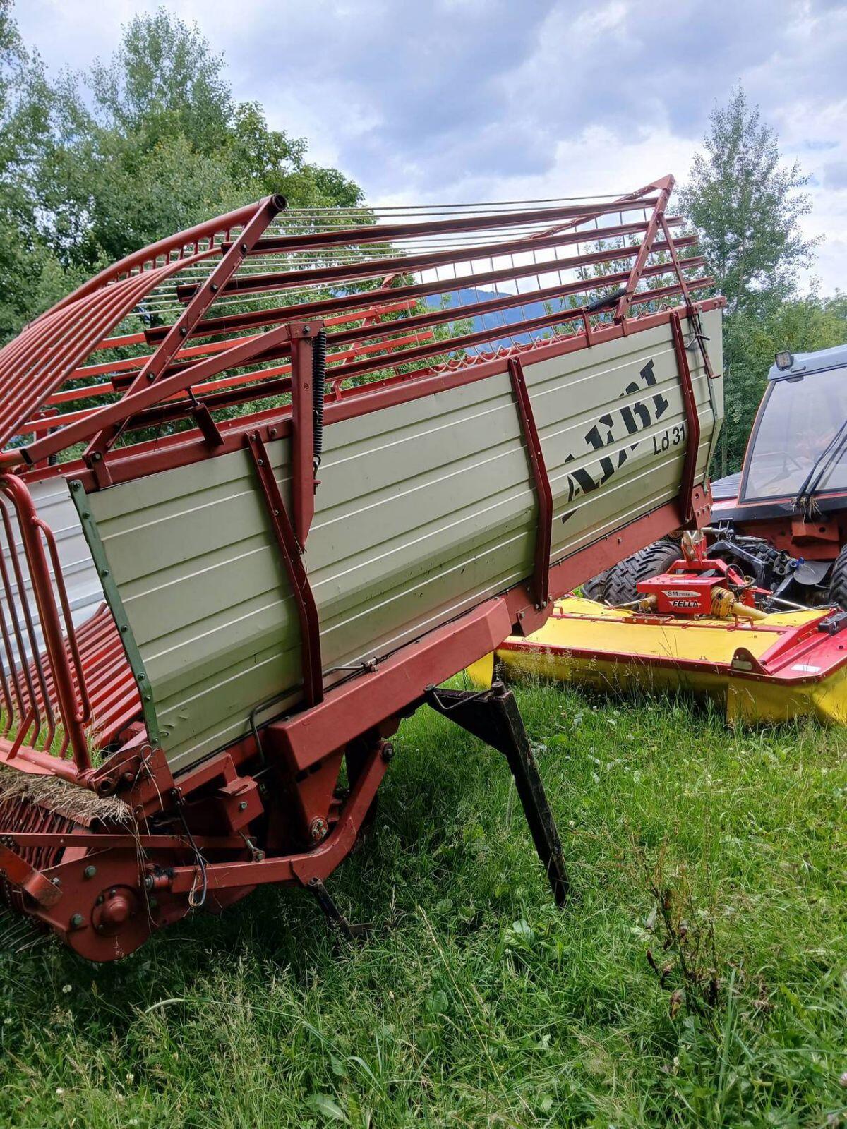 Aebi Ladewagen LD31 2