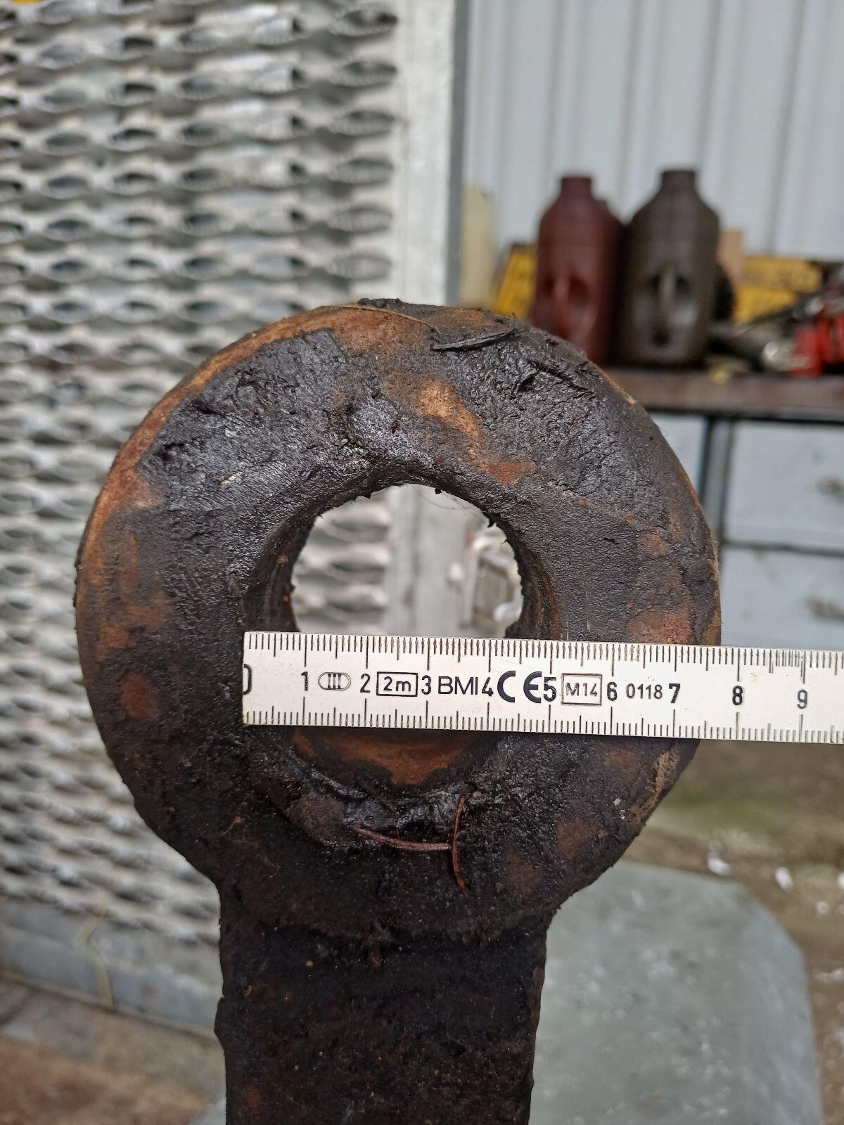 Zugöse schraubbar 2