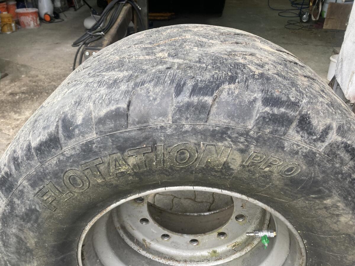 Anhängerreifen 560/45R 22,5 2