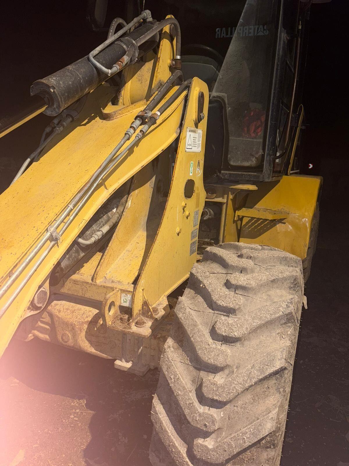 Radlader Caterpillar 908 3