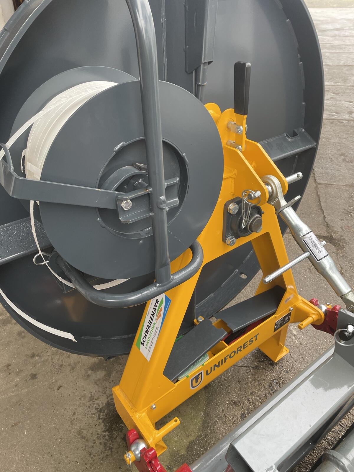 Holzbündelgerät mieten - Meterholz bündeln statt aufrichten 2