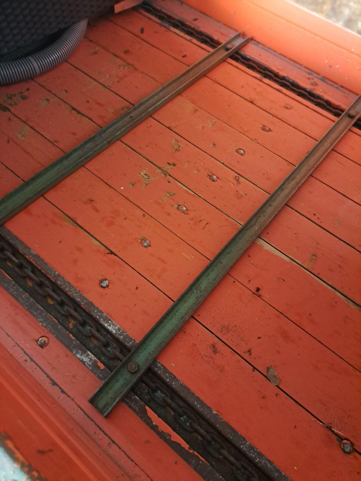 Pöttinger Miststreuer 1.800 B 3