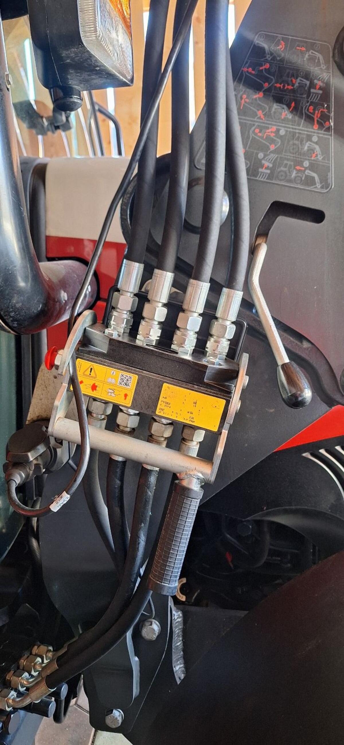 Frontlader Stoll FZ 10.1 für Steyr Kompakt 2