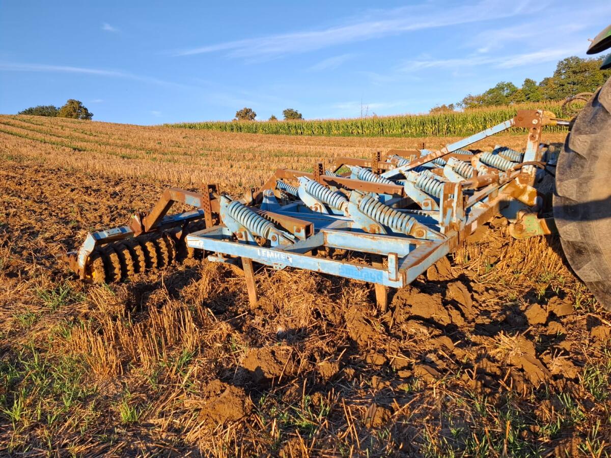 Lemken Smaragd 470K Grubber mit Steinsicherung klappbar 3