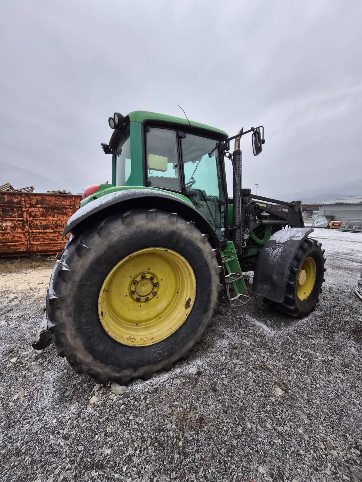 Traktor John Deere 6920 S 160 PS 2