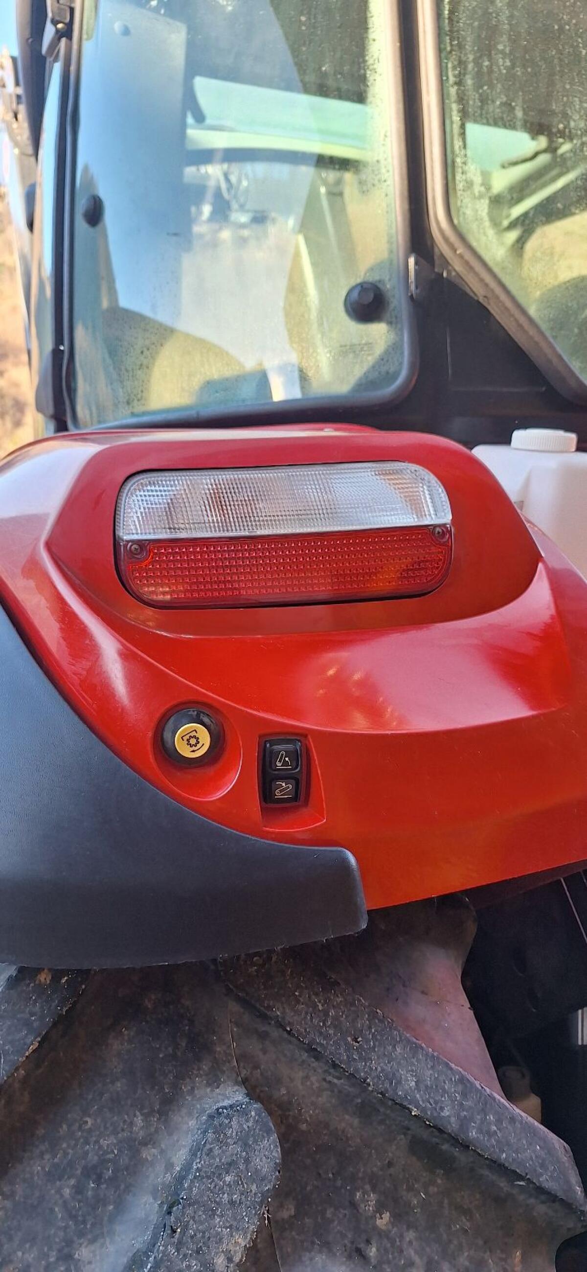 Steyr Kompakt 4075 3