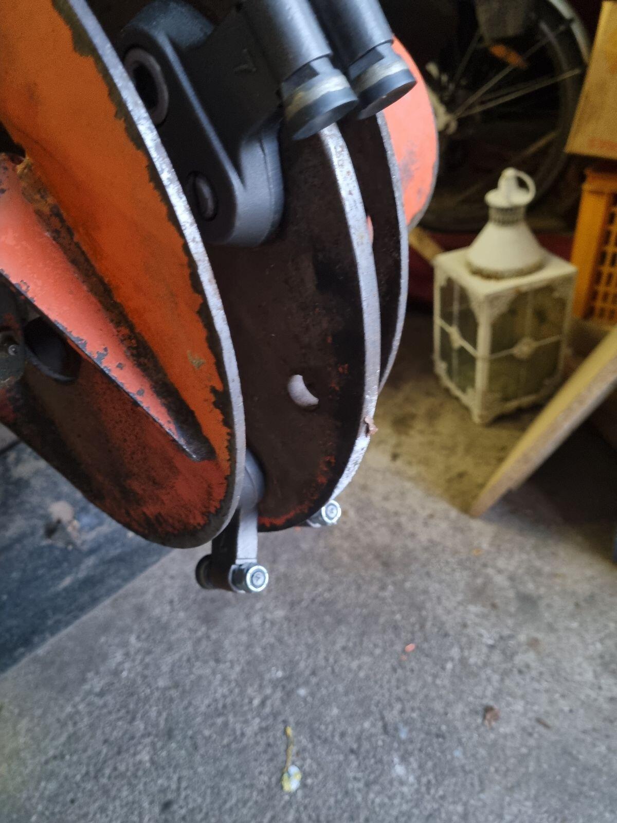 Baumstumpffräse / Stubbenfräse 3