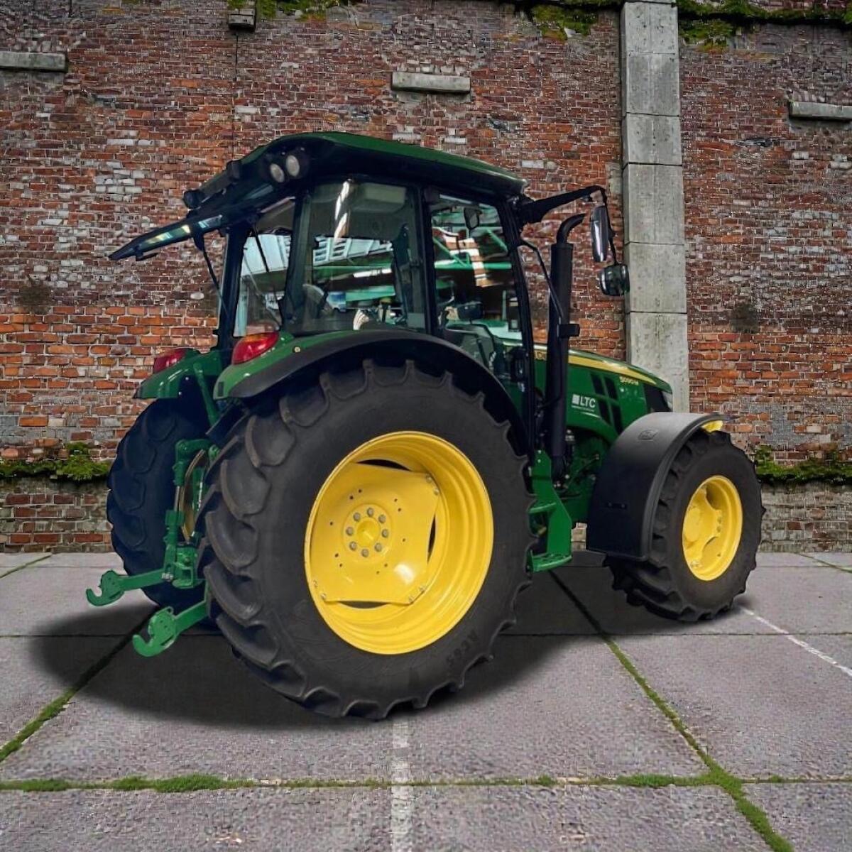 John Deere 5090 M 2