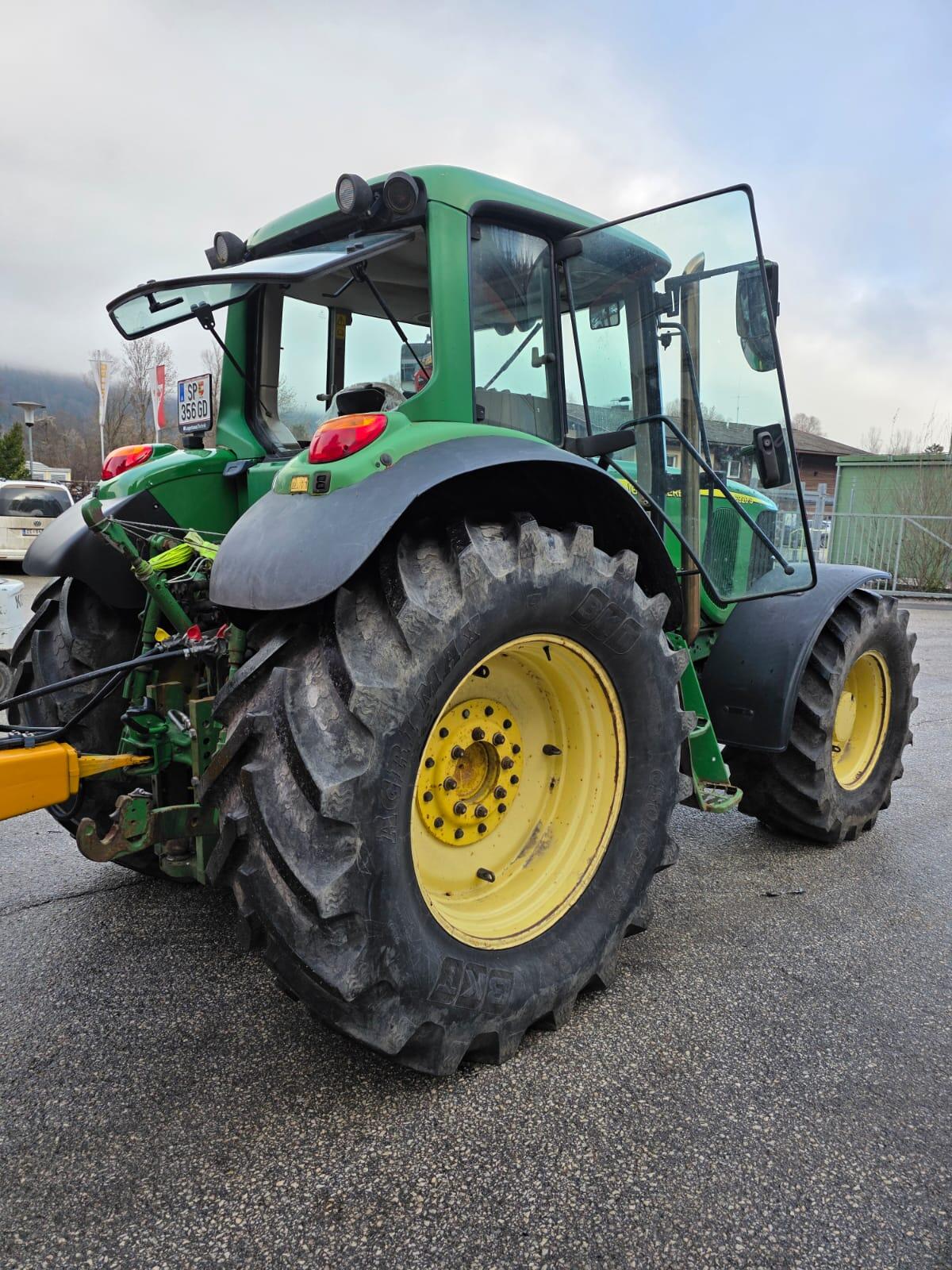 Traktor John Deere 6920 S 3