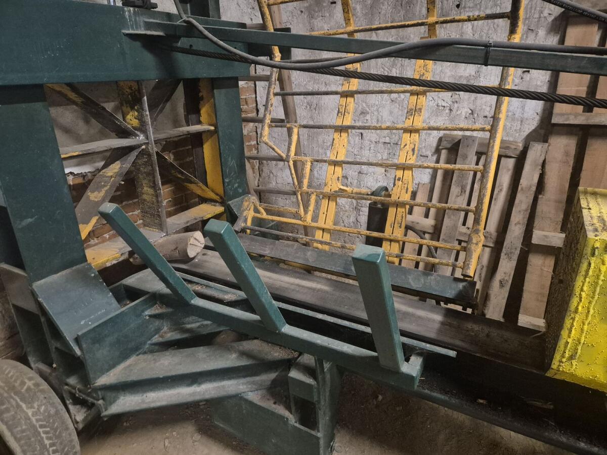 Liegend Holzspalter 3