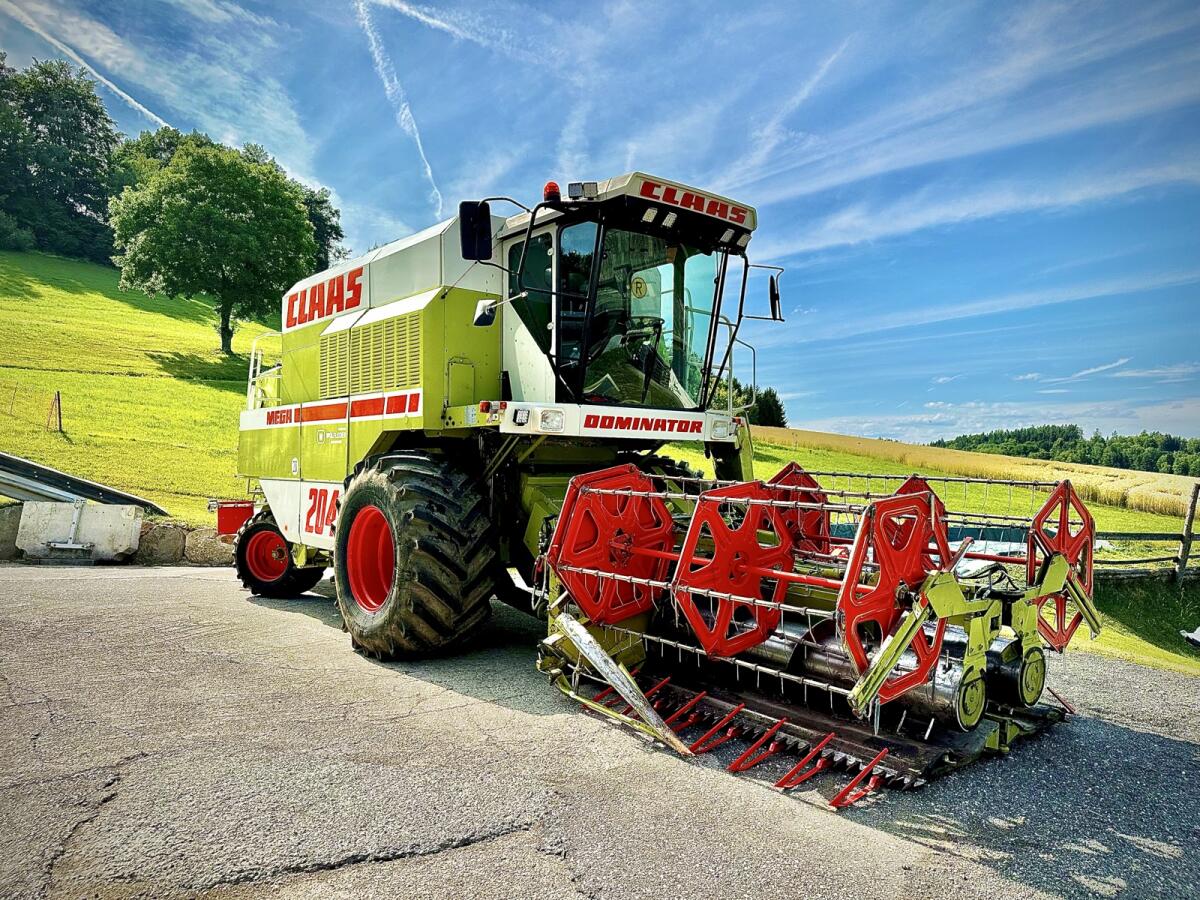 Claas Mega 204 2