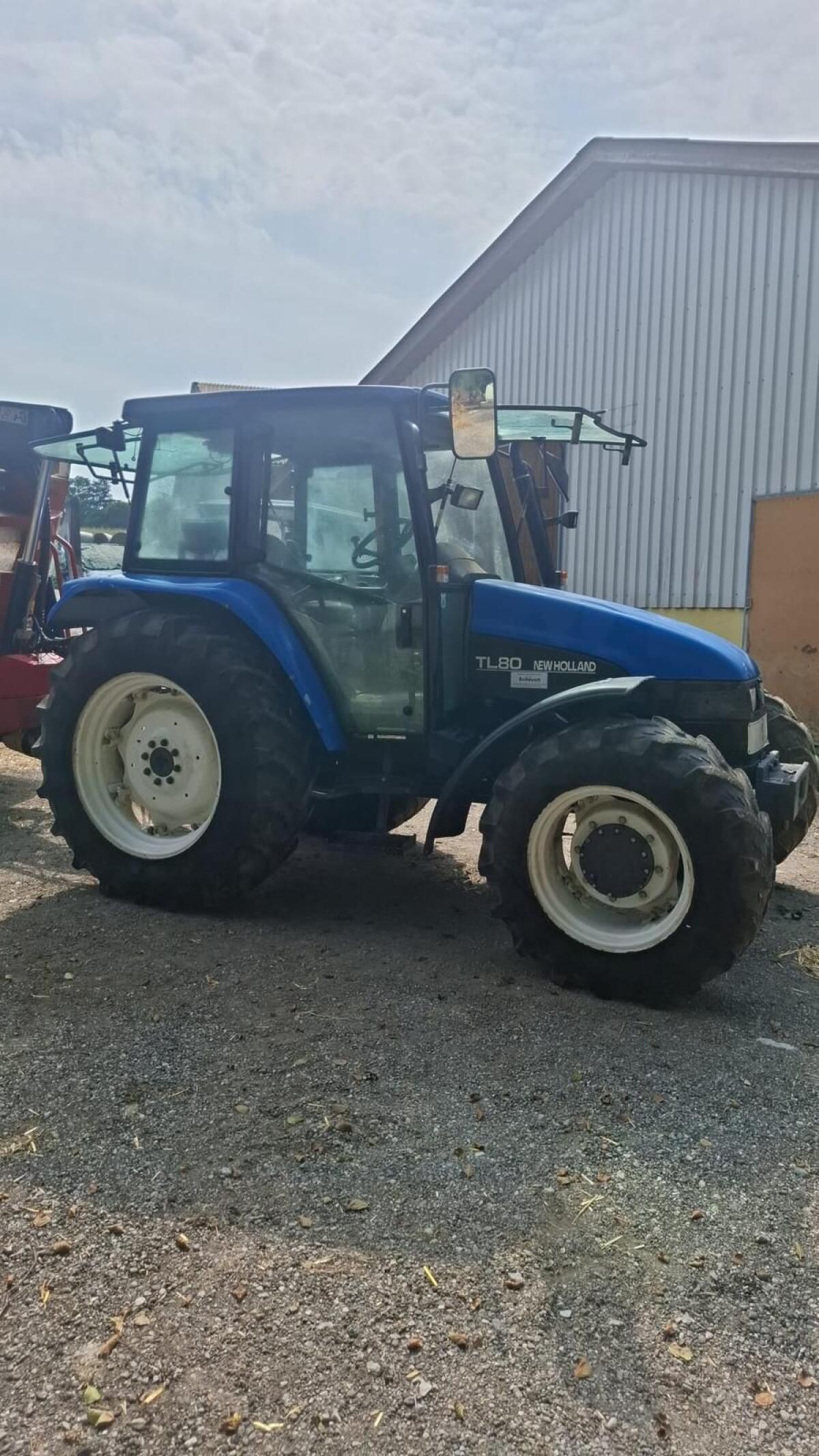 New Holland TL 80 2