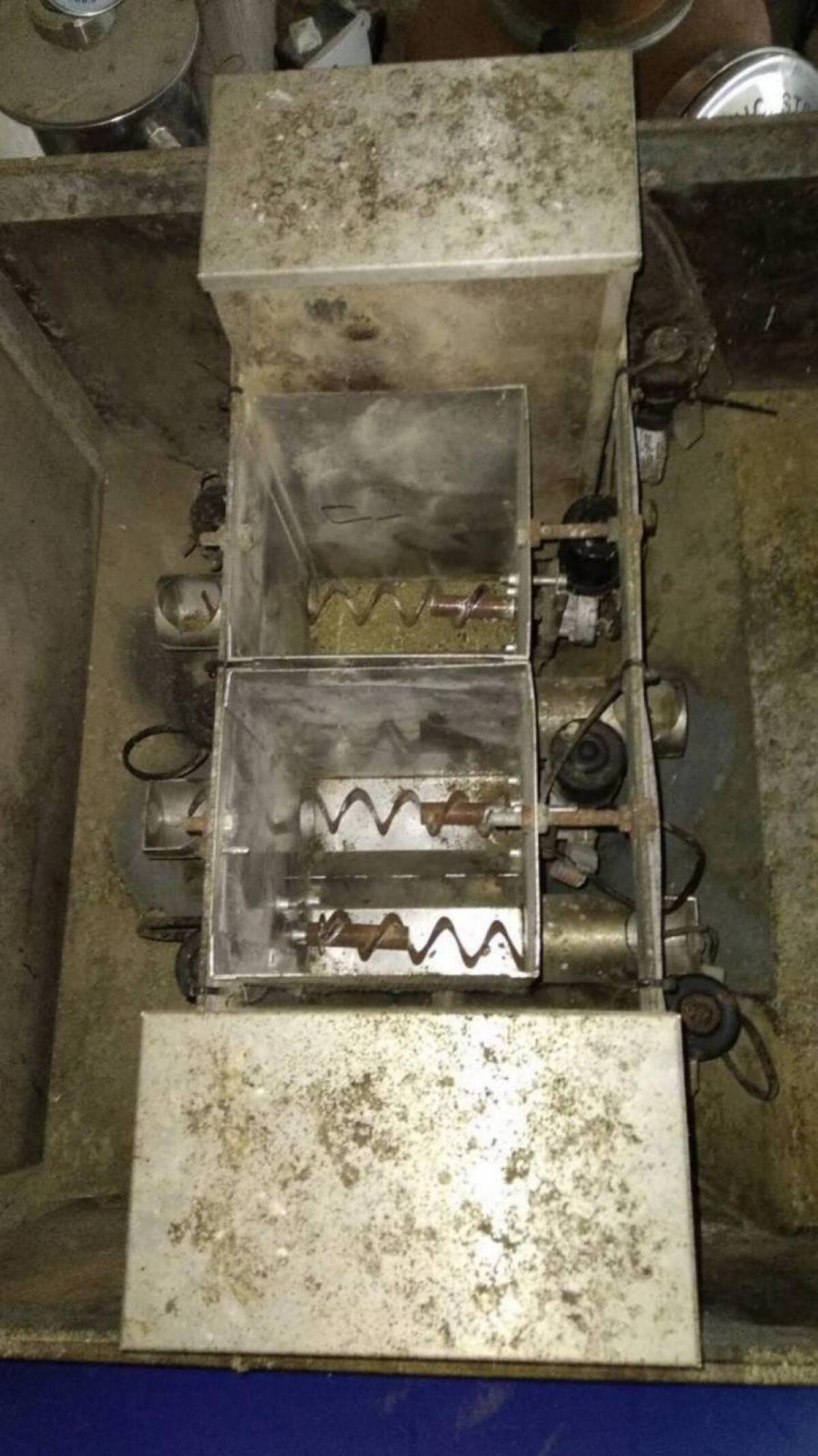 Hetwin Kraftfutterstation doppelseitig 3