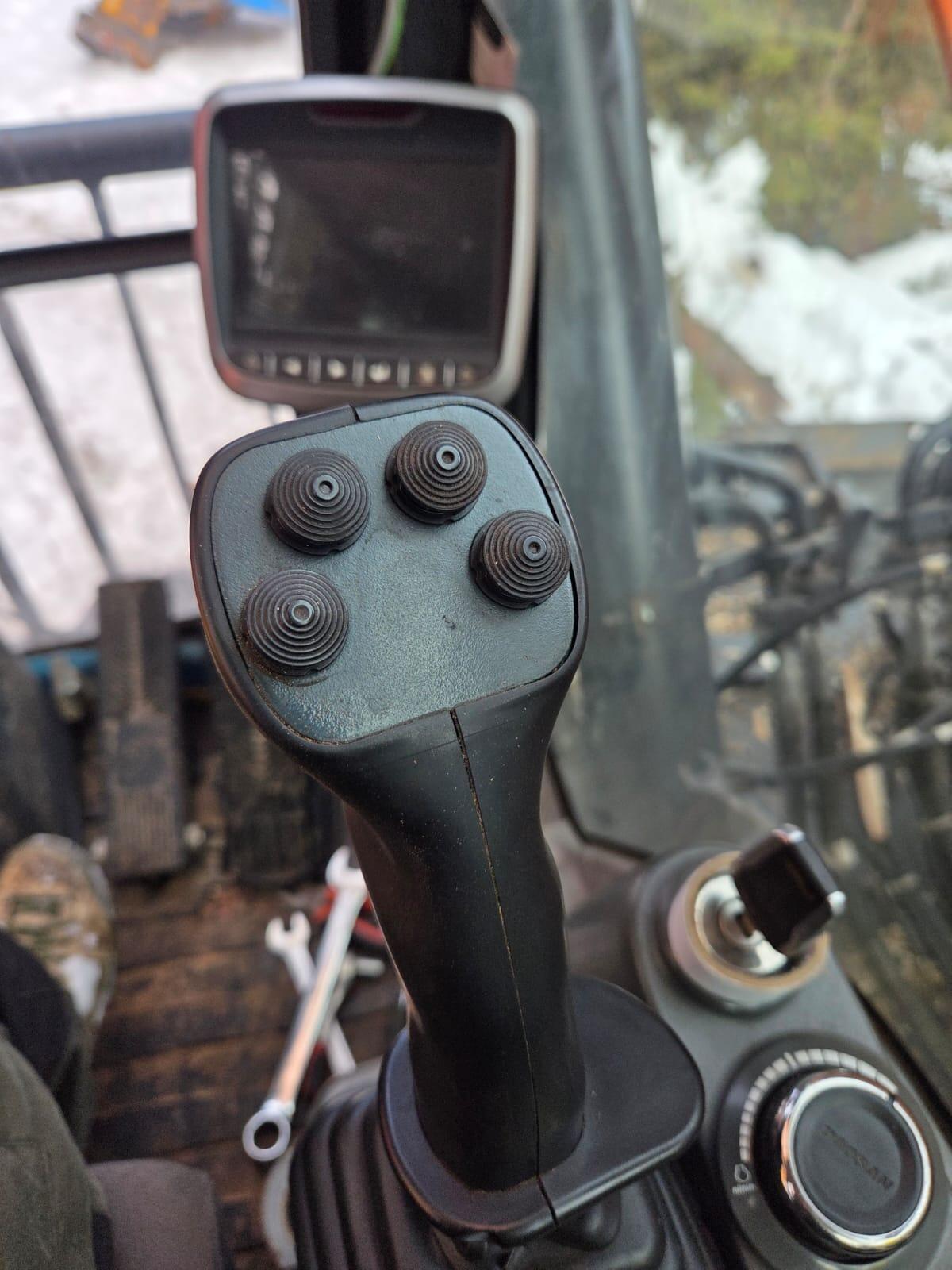 Doosan Bagger DX210W-5 mit Prozessorkopf P60 3