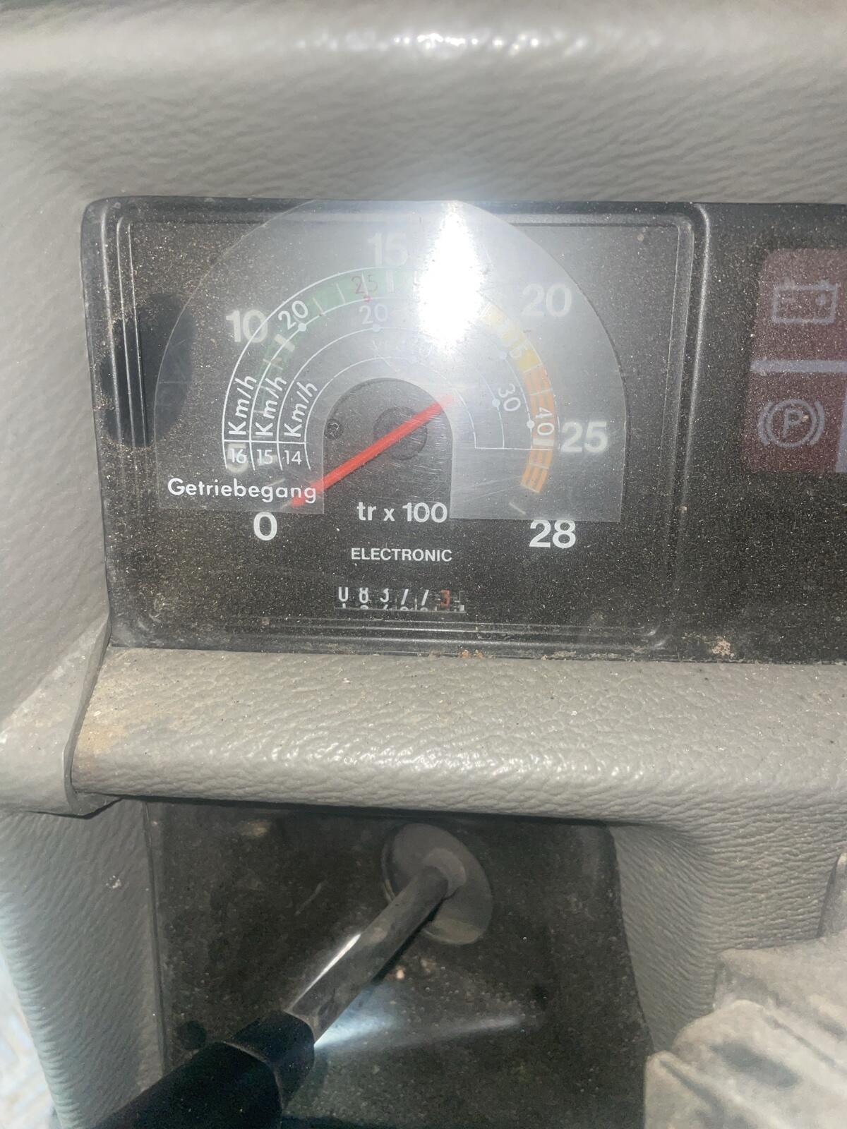 Massey Ferguson 3075 4 Lastschaltstufen 3