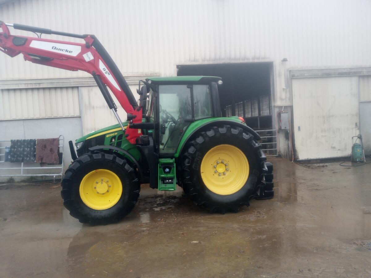 John Deere 6090m 3