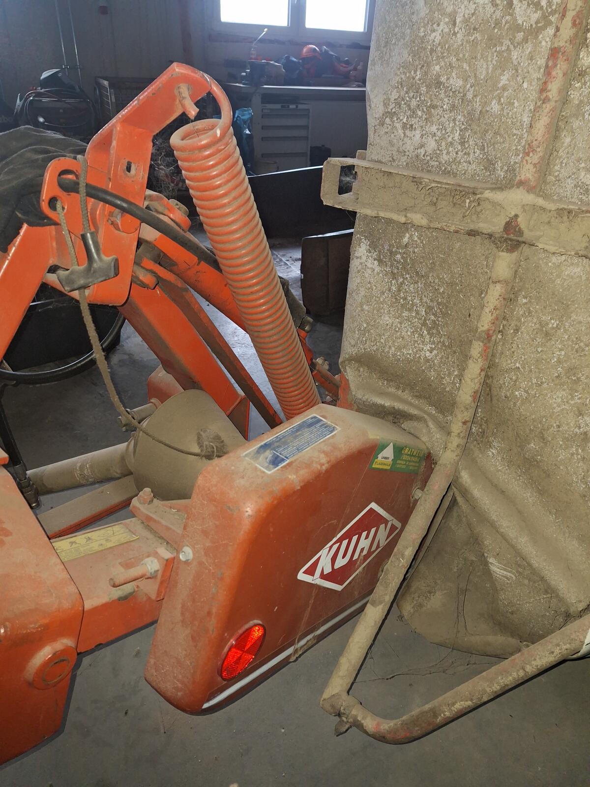 Kuhn GMD 400 2