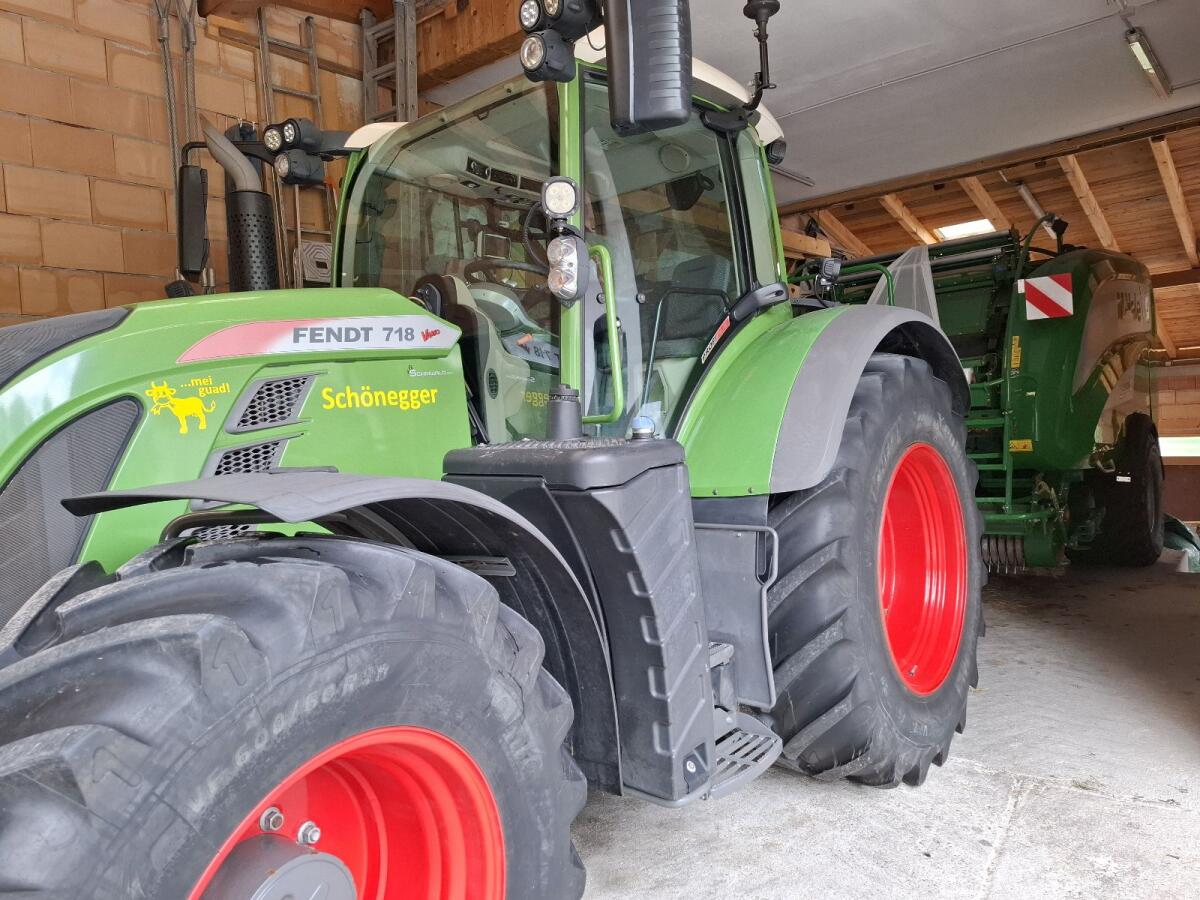 Fendt 718 Vario Profi+ 3