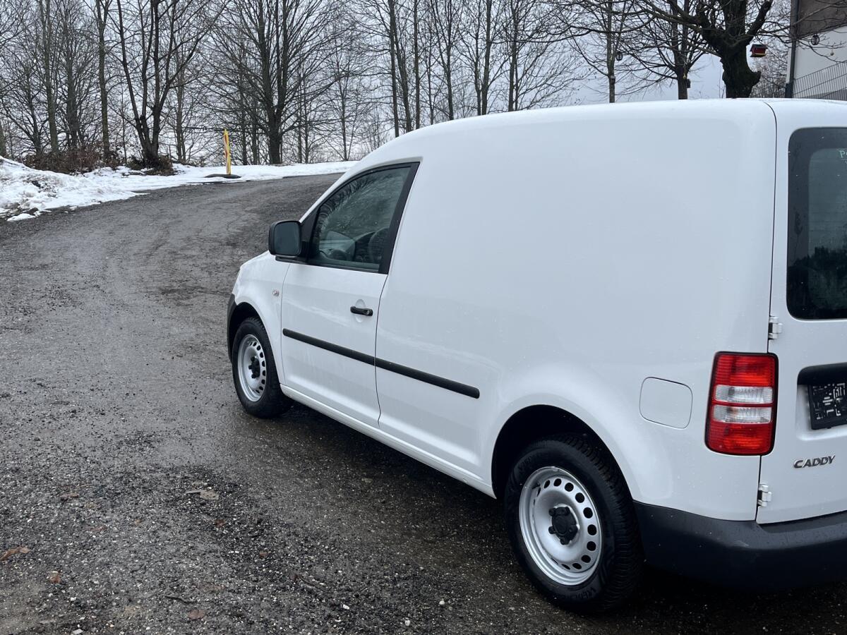 VW Caddy ohne Rost 2