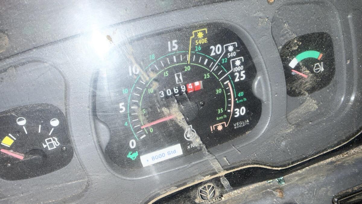 New Holland TL100 Unfall 2