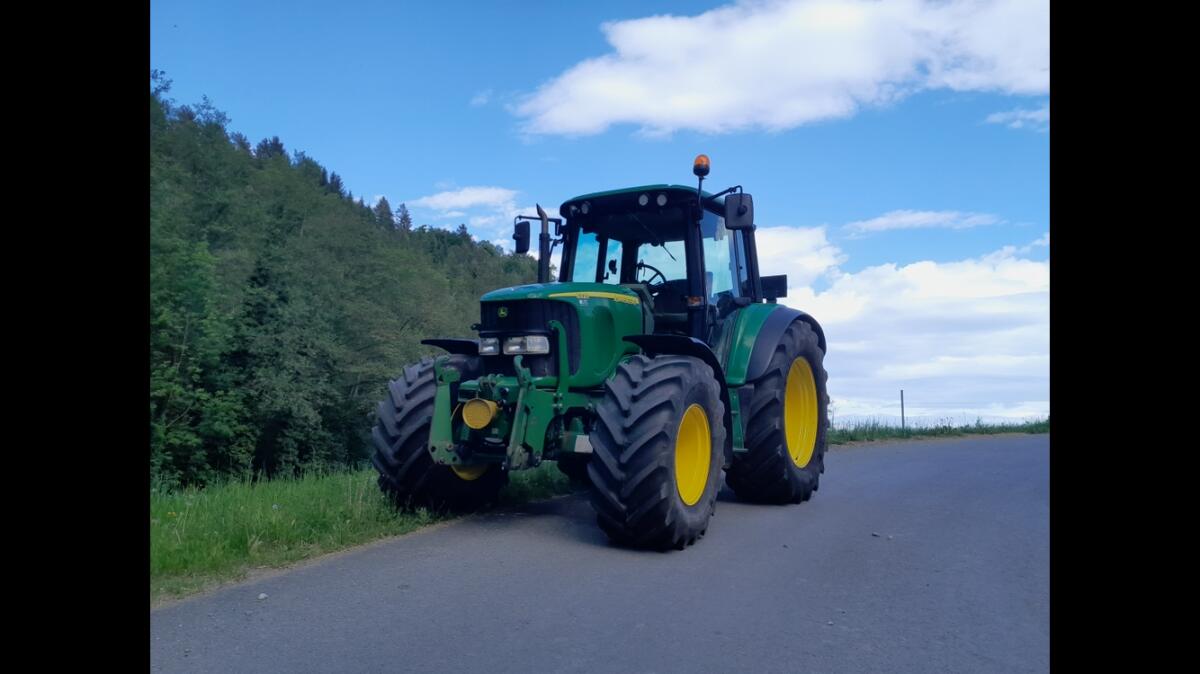 John Deere 6320 2