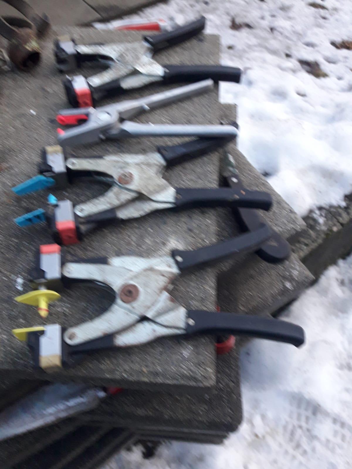 Messingglocken, Klauenzangen, Ohrmarkenzangen 2