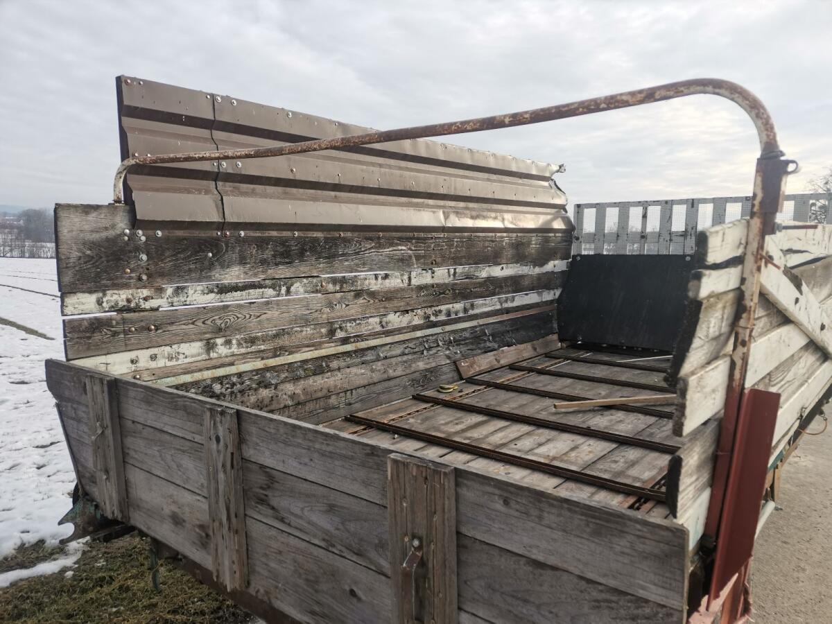 Anhänger Häckselwagen Holzanhänger 3