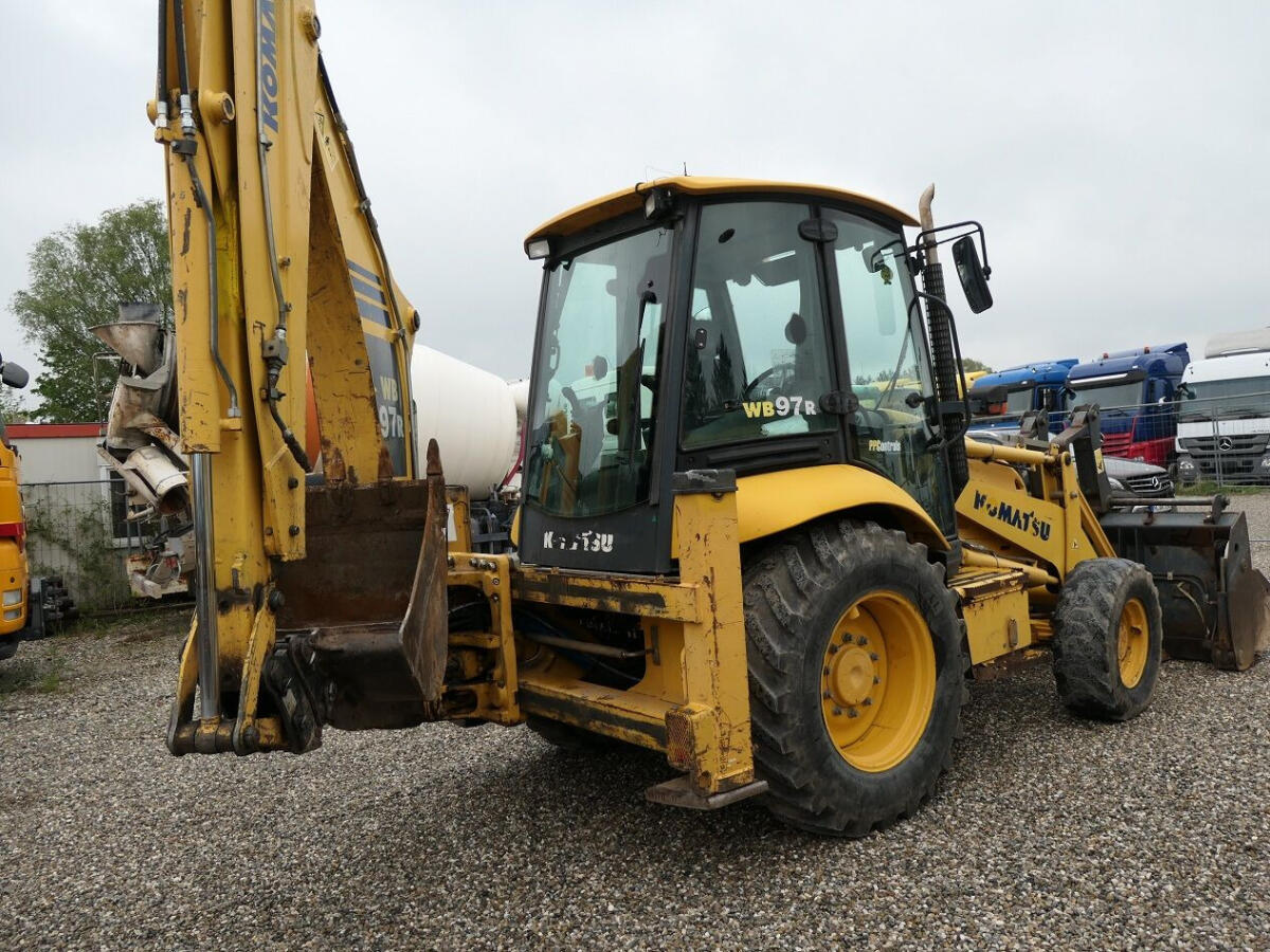 Komatsu WB 97-5 Guter Zustand 3