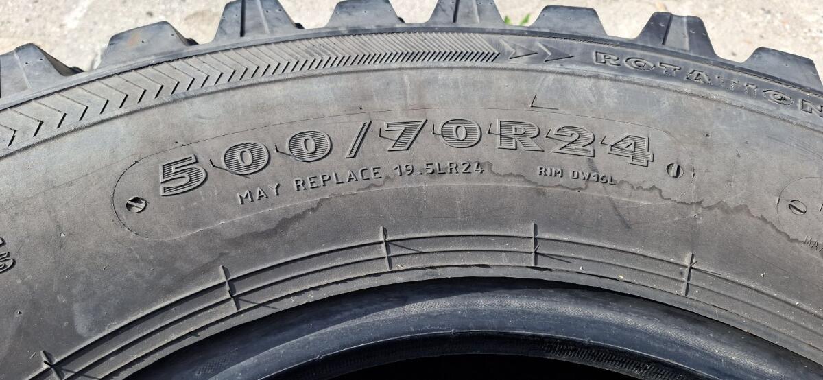 Reifen 500/70 R24 2