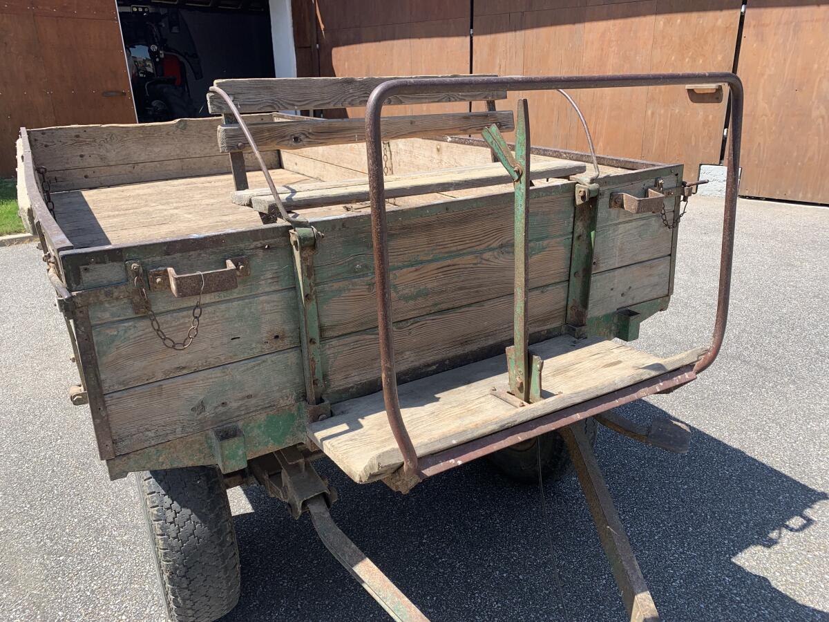 Anhänger für Traktor 2